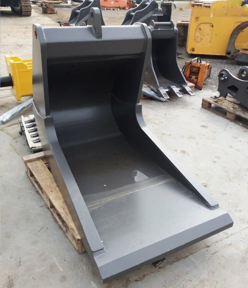 Balavto quarry bucket 1000 mm - Ковш для экскаватора для Строительной техники: фото 1 Balavto quarry bucket 1000 mm - Ковш для экскаватора для Строительной техники: фото 1
