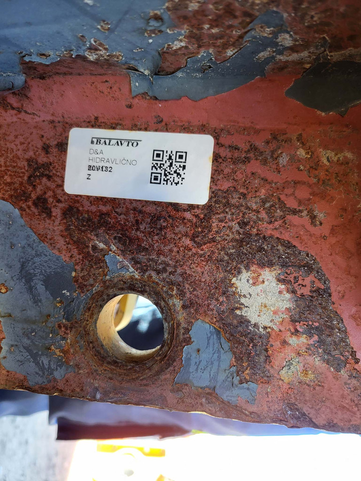 D&A 200V for 18-24 ton excavators - Гидромолот для Экскаваторов: фото 5 D&A 200V for 18-24 ton excavators - Гидромолот для Экскаваторов: фото 5