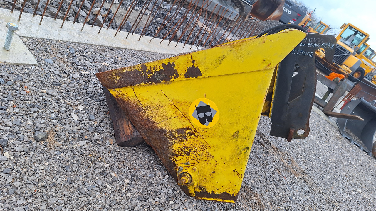 Embankment grading bucket 2500 mm for 12-15 ton excavators - Ковш для Экскаваторов: фото 4 Embankment grading bucket 2500 mm for 12-15 ton excavators - Ковш для Экскаваторов: фото 4