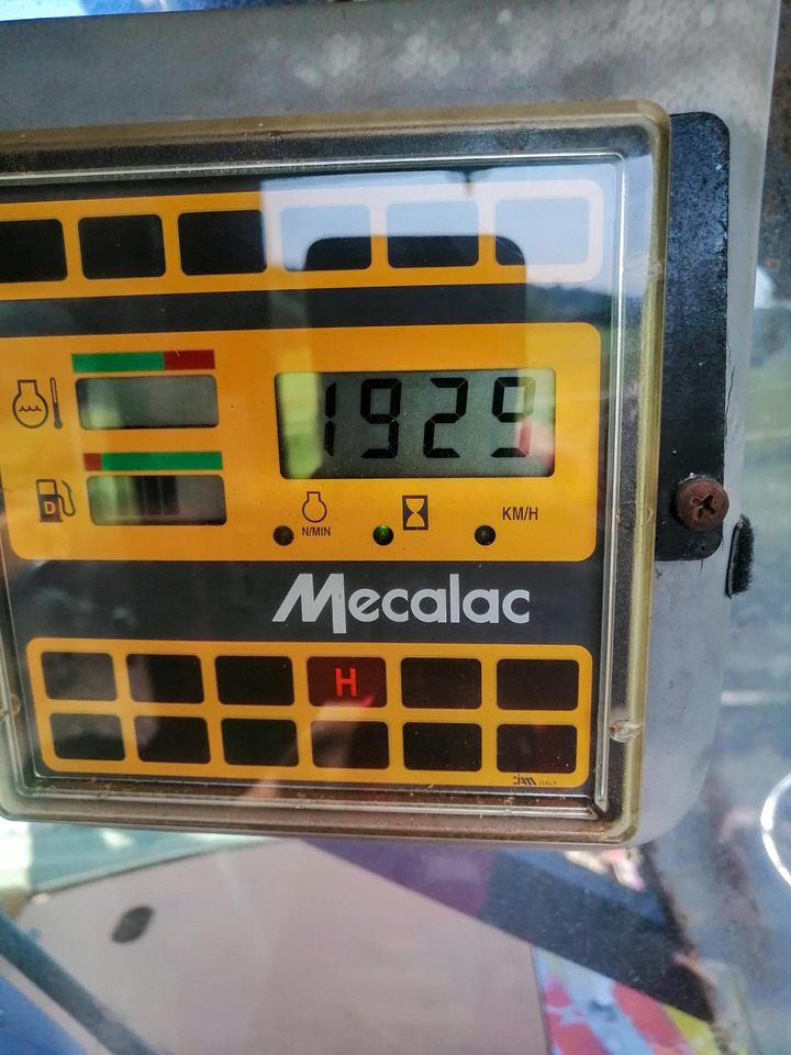 MECALAC 14 MXT - Колёсный экскаватор: фото 5 MECALAC 14 MXT - Колёсный экскаватор: фото 5