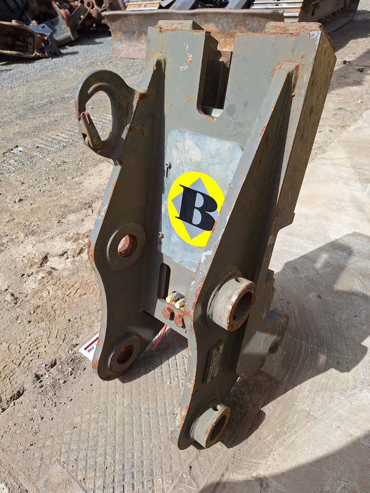 SMP hydraulic Volvo S1 - Сцепное устройство для Строительной техники: фото 3 SMP hydraulic Volvo S1 - Сцепное устройство для Строительной техники: фото 3