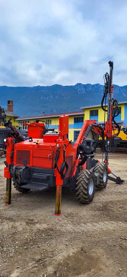 Sandvik DC302R - Буровая машина: фото 5 Sandvik DC302R - Буровая машина: фото 5