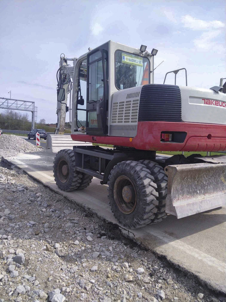 Takeuchi TB1160W - Колёсный экскаватор: фото 4 Takeuchi TB1160W - Колёсный экскаватор: фото 4
