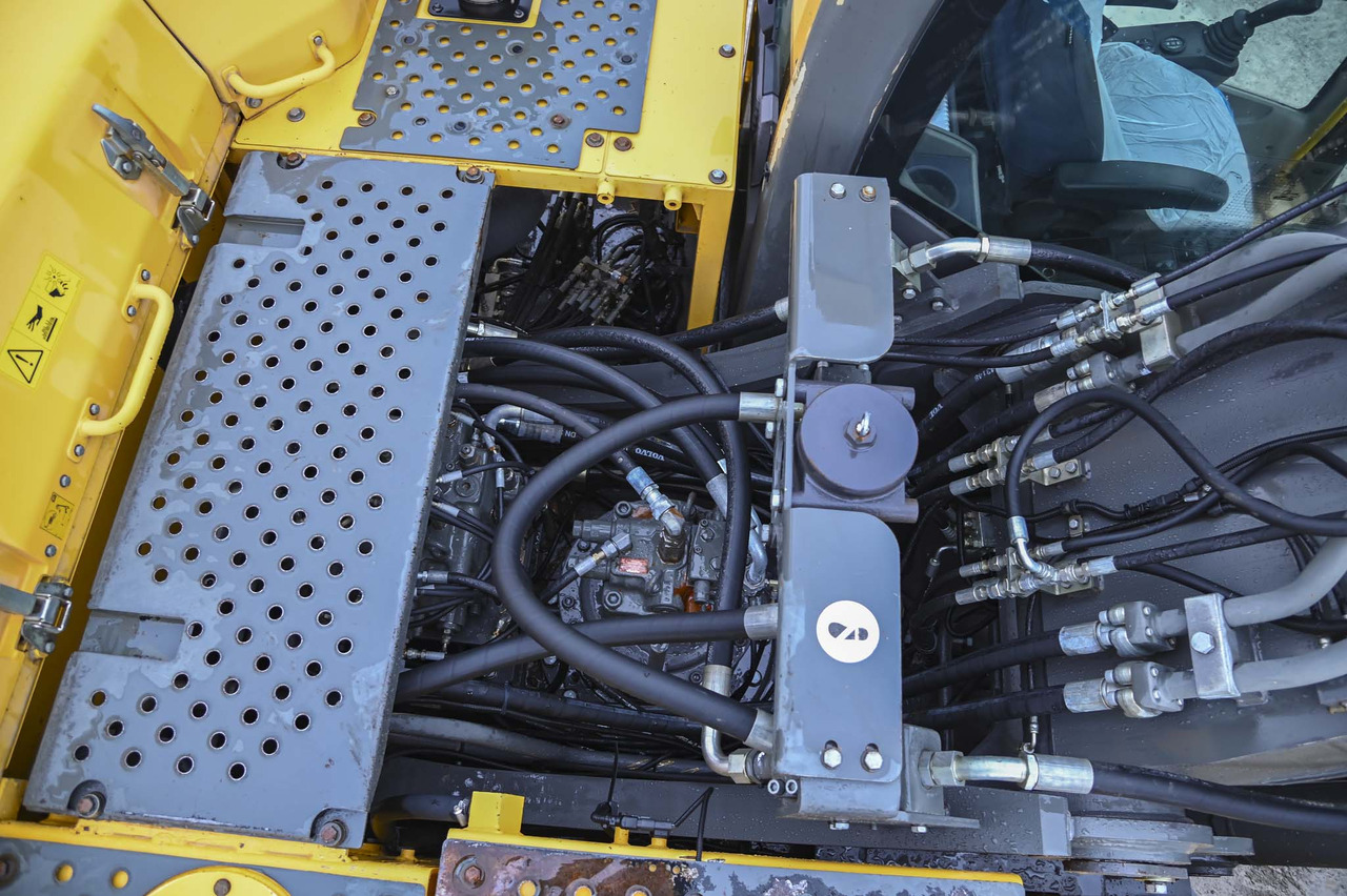 VOLVO EC300DNL в лизинг VOLVO EC300DNL: фото 41