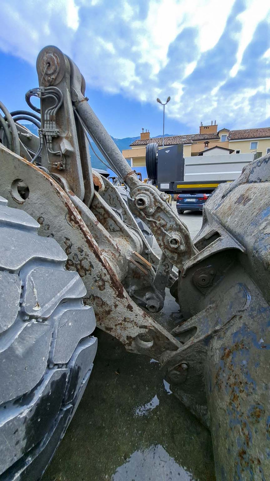 Колёсный погрузчик VOLVO L150H: фото 29 Колёсный погрузчик VOLVO L150H: фото 29