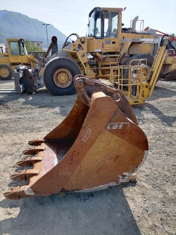 VTN Digging bucket 1300 mm - Ковш для экскаватора: фото 3 VTN Digging bucket 1300 mm - Ковш для экскаватора: фото 3