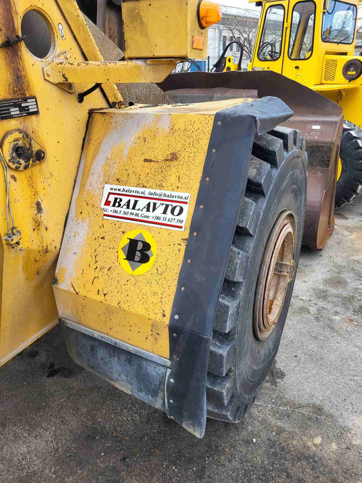 Volvo front fenders - Крыло для Погрузчиков: фото 2 Volvo front fenders - Крыло для Погрузчиков: фото 2