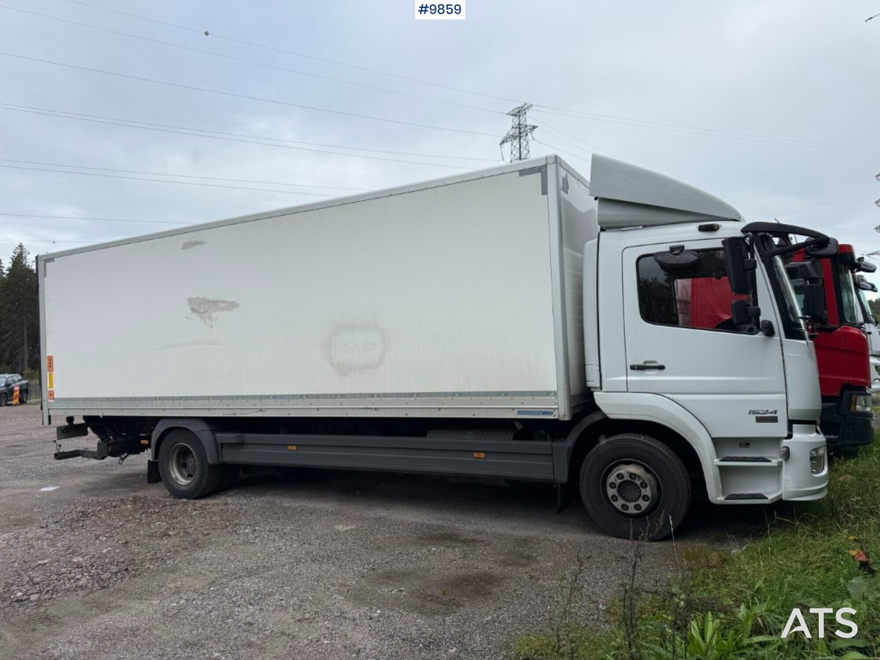 Box Truck Mercedes Benz Atego 1524 with openable side - Грузовик с закрытым кузовом: фото 2 Box Truck Mercedes Benz Atego 1524 with openable side - Грузовик с закрытым кузовом: фото 2