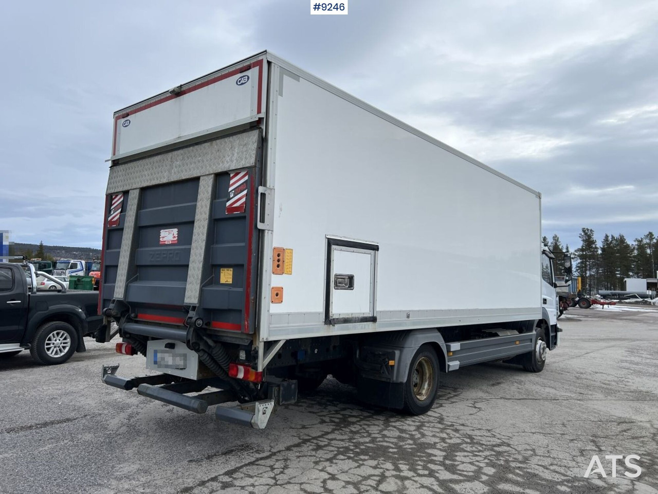 Box Truck Mercedes Benz Atego 967, tail lift, cooling/heating unit - Грузовик с закрытым кузовом: фото 3 Box Truck Mercedes Benz Atego 967, tail lift, cooling/heating unit - Грузовик с закрытым кузовом: фото 3
