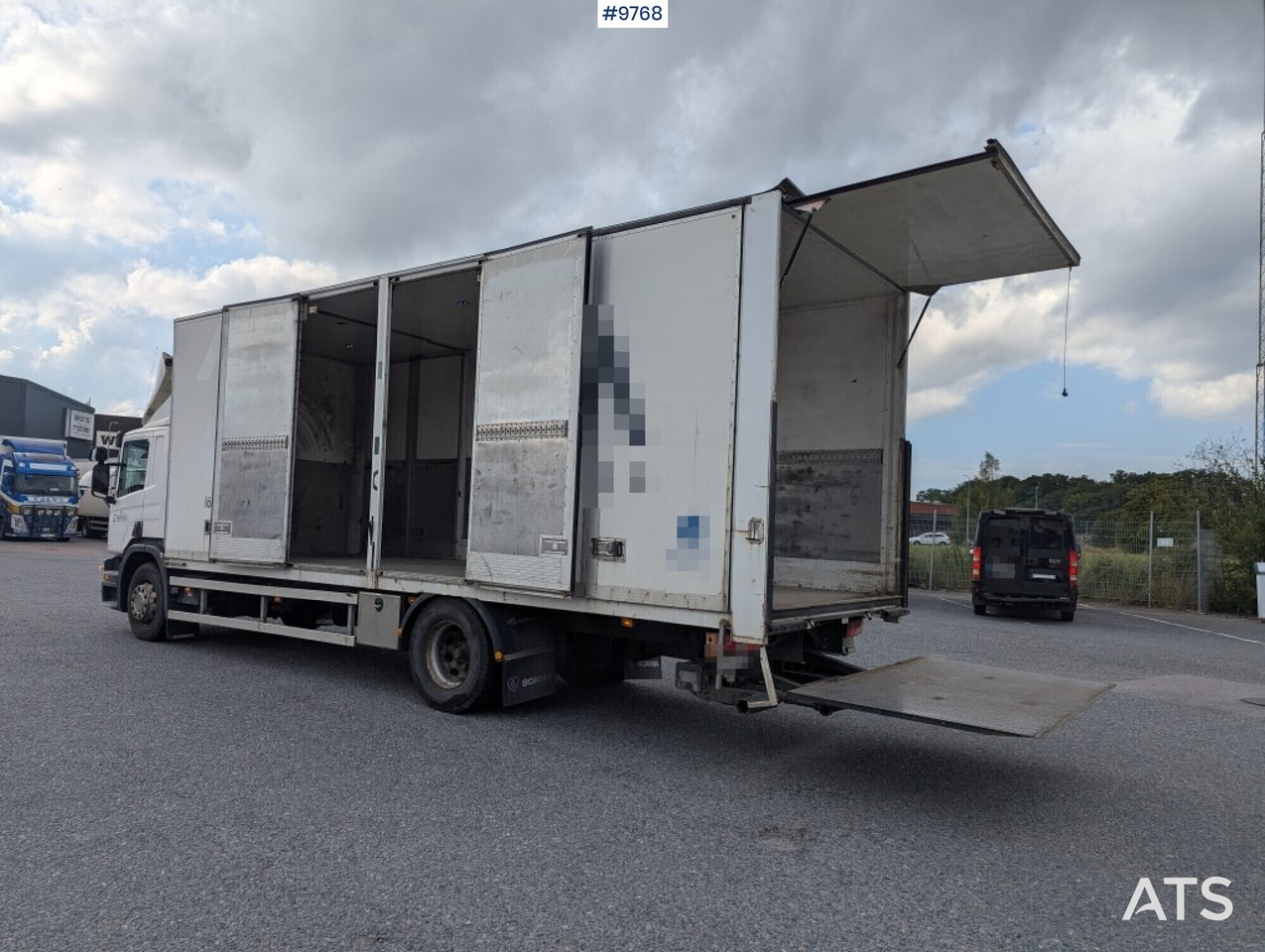 Box Truck Scania P280 4X2 with tail lift - Грузовик с закрытым кузовом: фото 3 Box Truck Scania P280 4X2 with tail lift - Грузовик с закрытым кузовом: фото 3