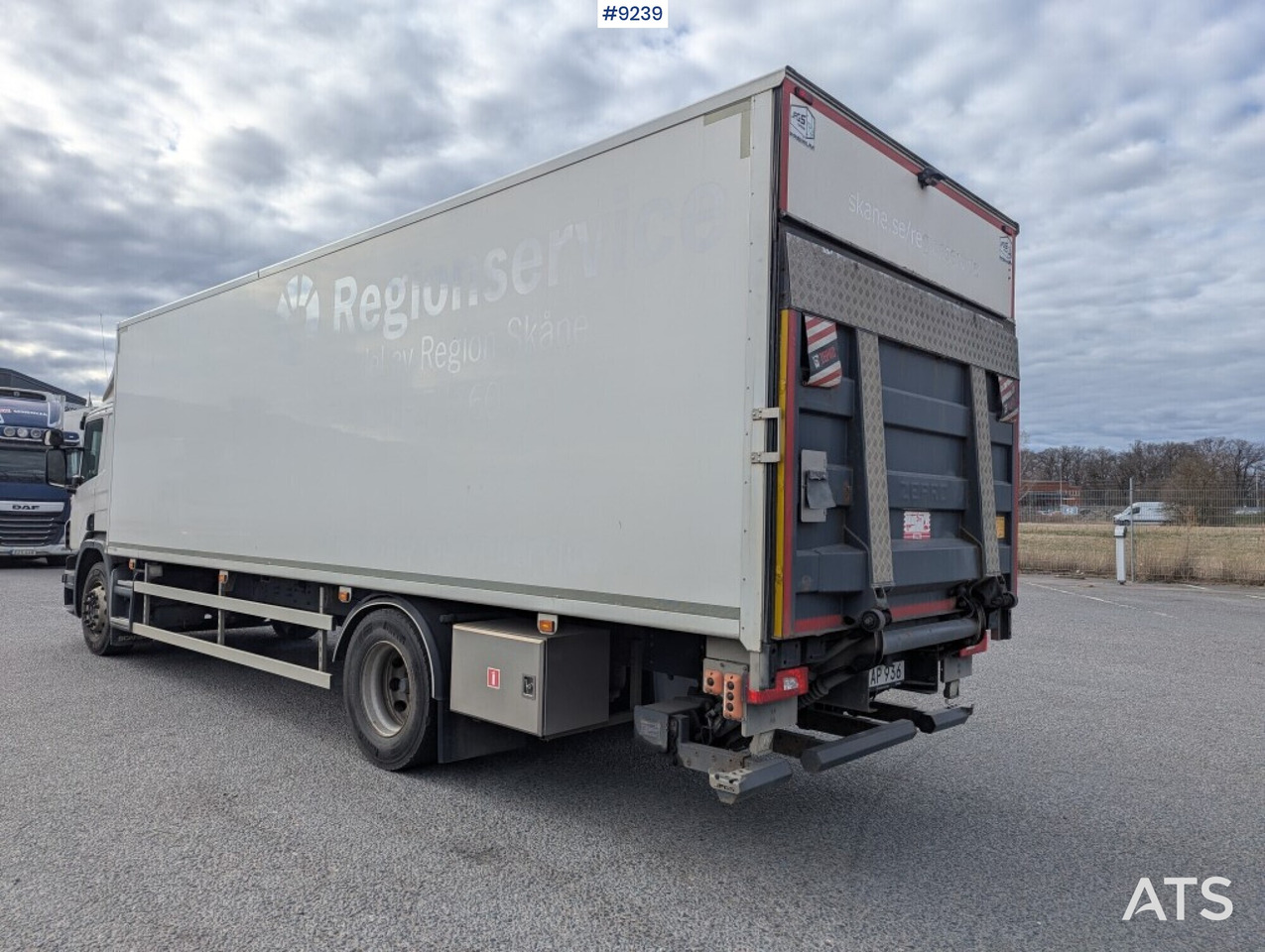 Box Truck Scania P320 4X2 with tail lift (SEE VIDEO) - Грузовик с закрытым кузовом: фото 3 Box Truck Scania P320 4X2 with tail lift (SEE VIDEO) - Грузовик с закрытым кузовом: фото 3