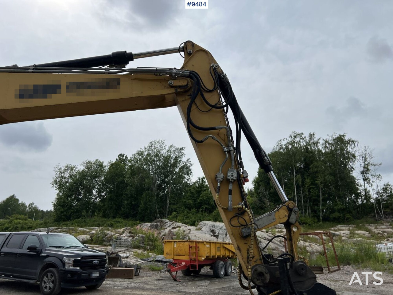 Колёсный экскаватор CAT M313D with tipping wagon and attachments (VIDEO): фото 16