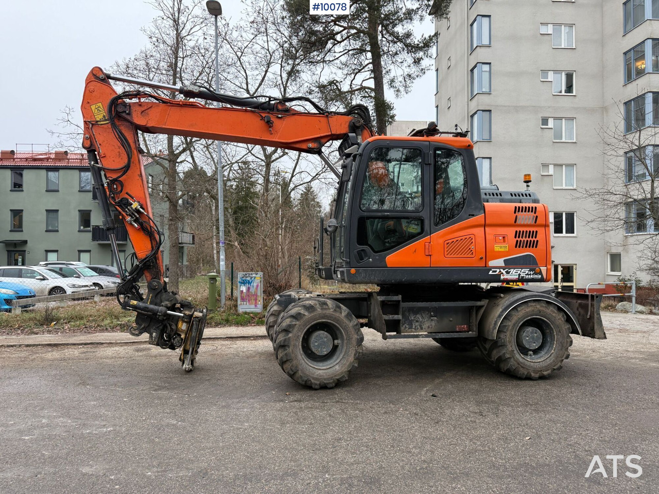Doosan DX165W-5 Wheeled excavator (VIDEO) - Колёсный экскаватор: фото 2 Doosan DX165W-5 Wheeled excavator (VIDEO) - Колёсный экскаватор: фото 2