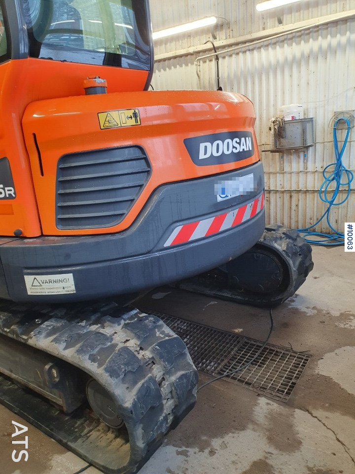 Doosan DX85R-3 Crawler Excavator with tiltrotator and attachments - Гусеничный экскаватор: фото 4 Doosan DX85R-3 Crawler Excavator with tiltrotator and attachments - Гусеничный экскаватор: фото 4