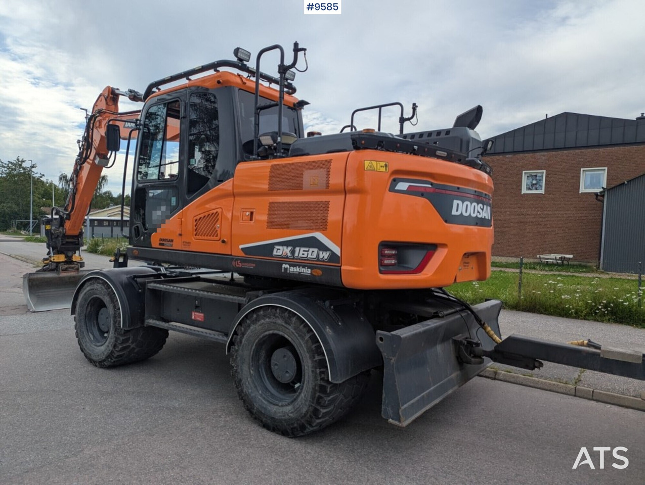Excavator Doosan DX160W-7 with tipper (SEE VIDEO) - Колёсный экскаватор: фото 4 Excavator Doosan DX160W-7 with tipper (SEE VIDEO) - Колёсный экскаватор: фото 4