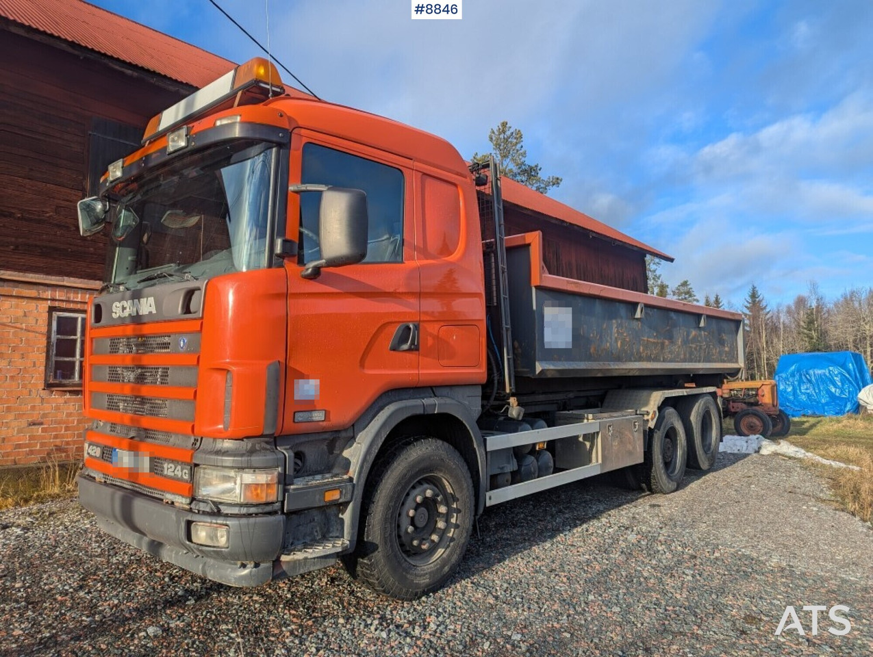 Hook Truck Scania R124BG 6x2 with gravel flatbed (SEE VIDEO) - Крюковой мультилифт: фото 1 Hook Truck Scania R124BG 6x2 with gravel flatbed (SEE VIDEO) - Крюковой мультилифт: фото 1