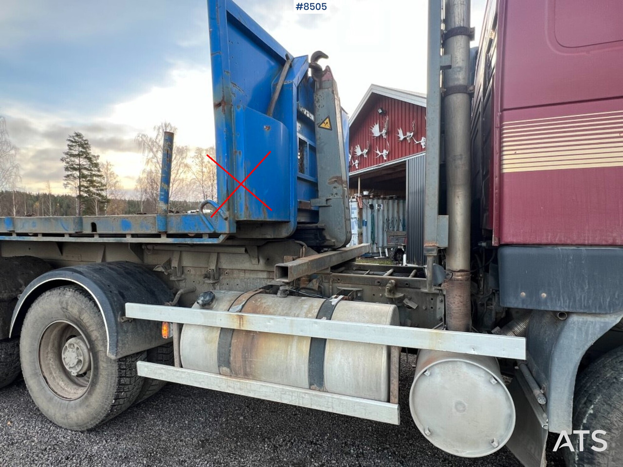 Крюковой мультилифт Hook Truck Volvo FH 12 6x4 Tridem with gravel flatbed(VIDEO): фото 11