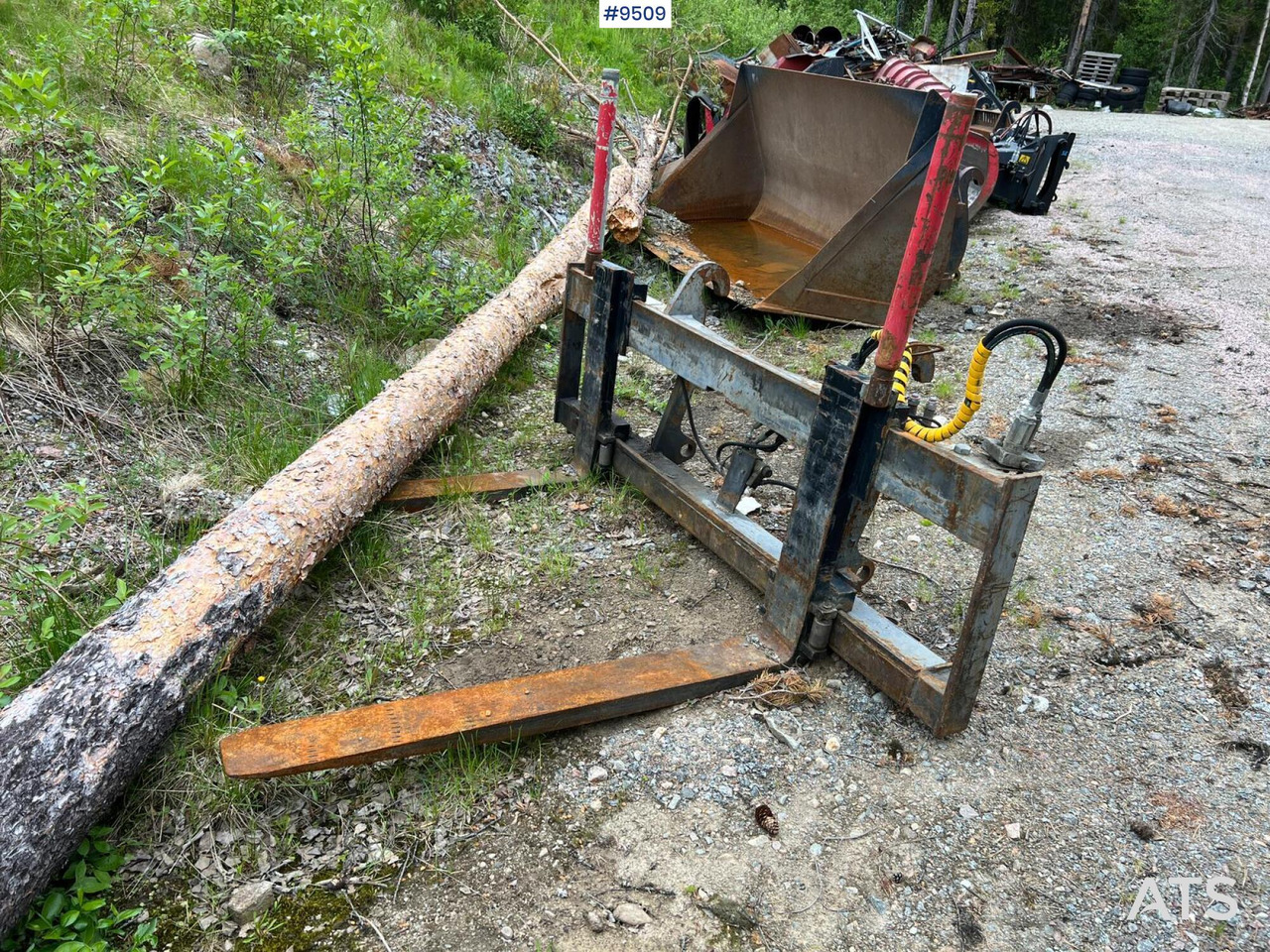 Hydraulic forks - Large BM - Вилы: фото 1 Hydraulic forks - Large BM - Вилы: фото 1