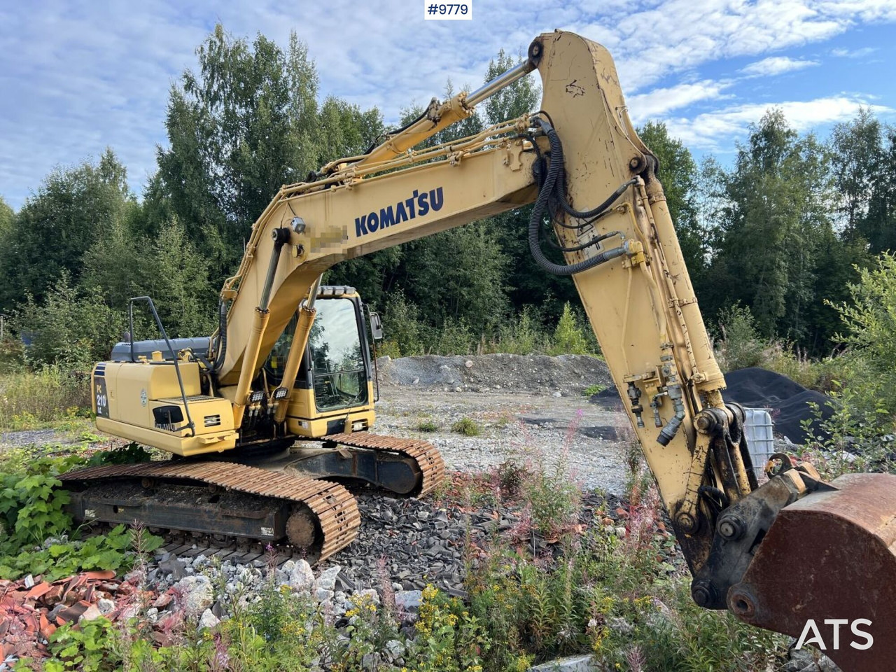 KOMATSU PC210LC-8 Excavator with buckets - Гусеничный экскаватор: фото 1 KOMATSU PC210LC-8 Excavator with buckets - Гусеничный экскаватор: фото 1