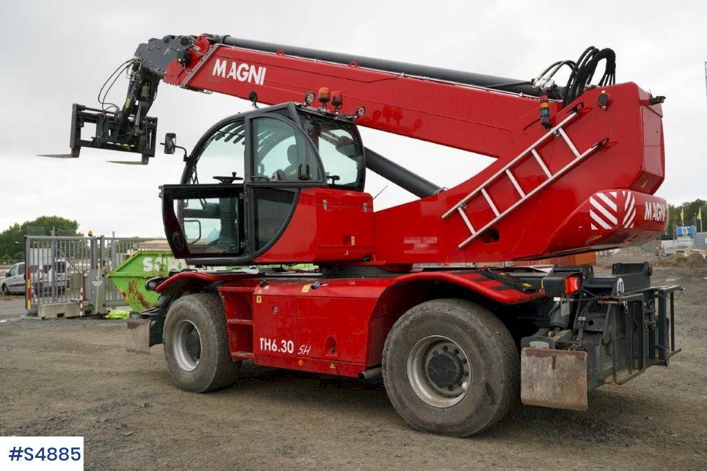 Телескопический погрузчик Magni RTH 6,30 SH-M/C Around turning telescopic loader: фото 10