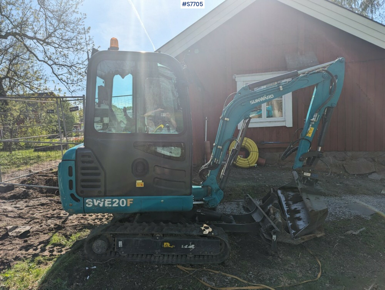 Экскаватор Mini excavator Sunward SWE20F with buckets SEE VIDEO: фото 9