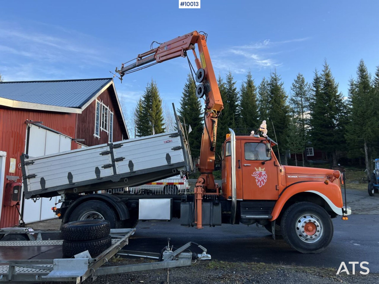 SCANIA L86 S46 Crane truck/tipper truck with attachments - Самосвал, Автоманипулятор: фото 3 SCANIA L86 S46 Crane truck/tipper truck with attachments - Самосвал, Автоманипулятор: фото 3