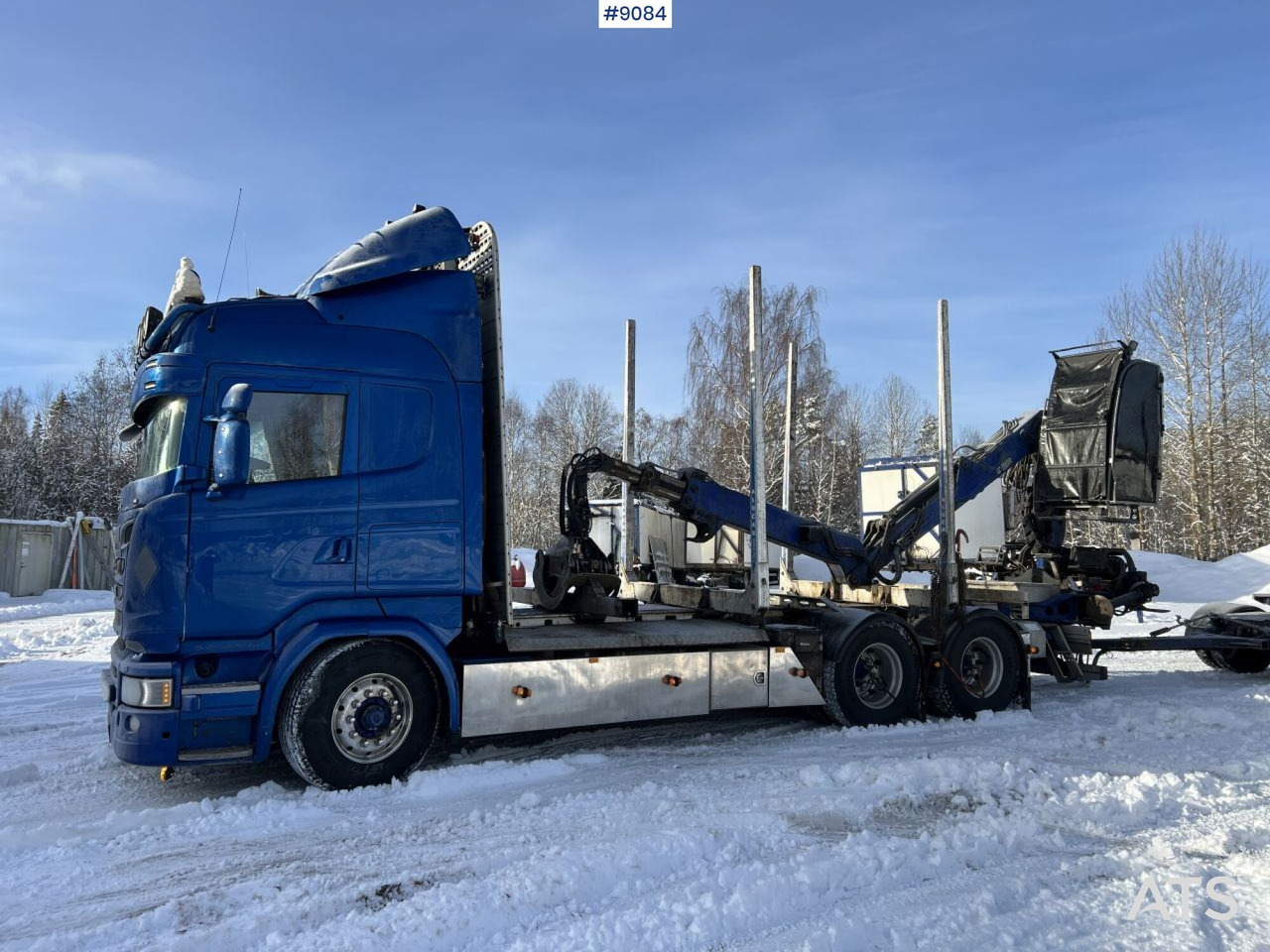 Фото интерьера 1: Лесовоз SCANIA R580 6X4 Logging truck with crane (VIDEO)