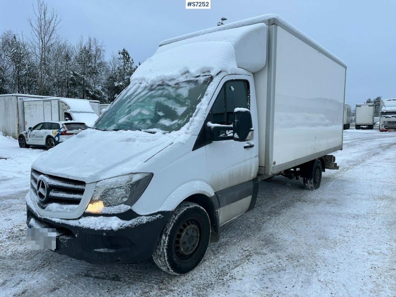 Sprinter box truck Mercedes Benz with Tailgate lift - Фургон с закрытым кузовом: фото 3 Sprinter box truck Mercedes Benz with Tailgate lift - Фургон с закрытым кузовом: фото 3