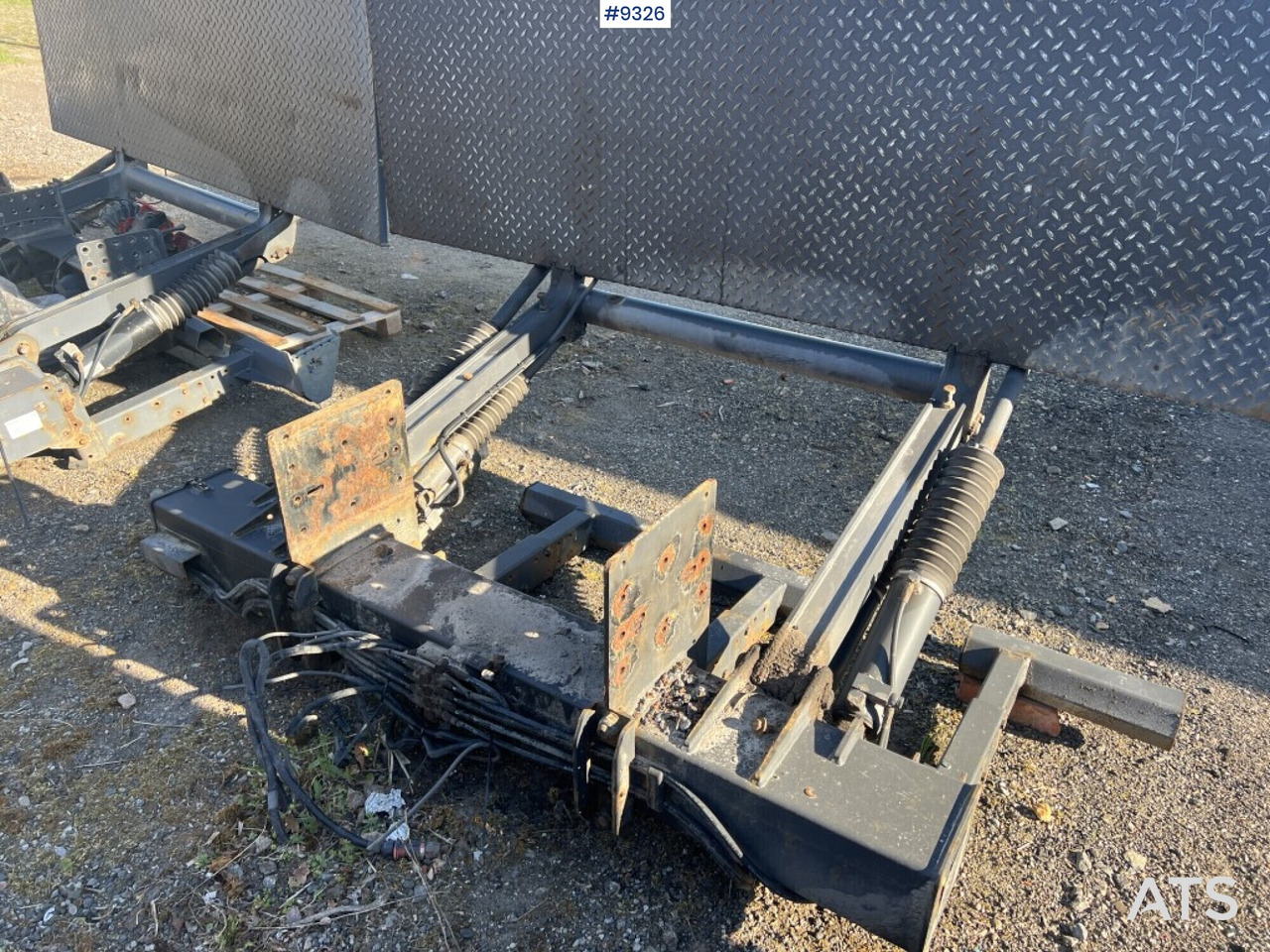 Tail lift Zepro Z2000-175MA - Гидроборт: фото 5 Tail lift Zepro Z2000-175MA - Гидроборт: фото 5