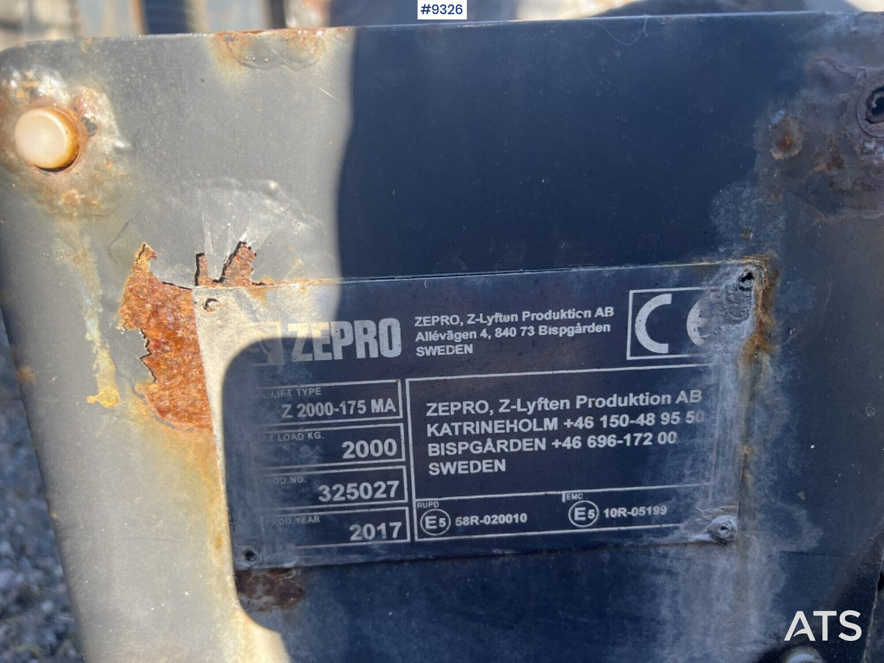 Tail lift Zepro Z2000-175MA - Гидроборт: фото 4 Tail lift Zepro Z2000-175MA - Гидроборт: фото 4