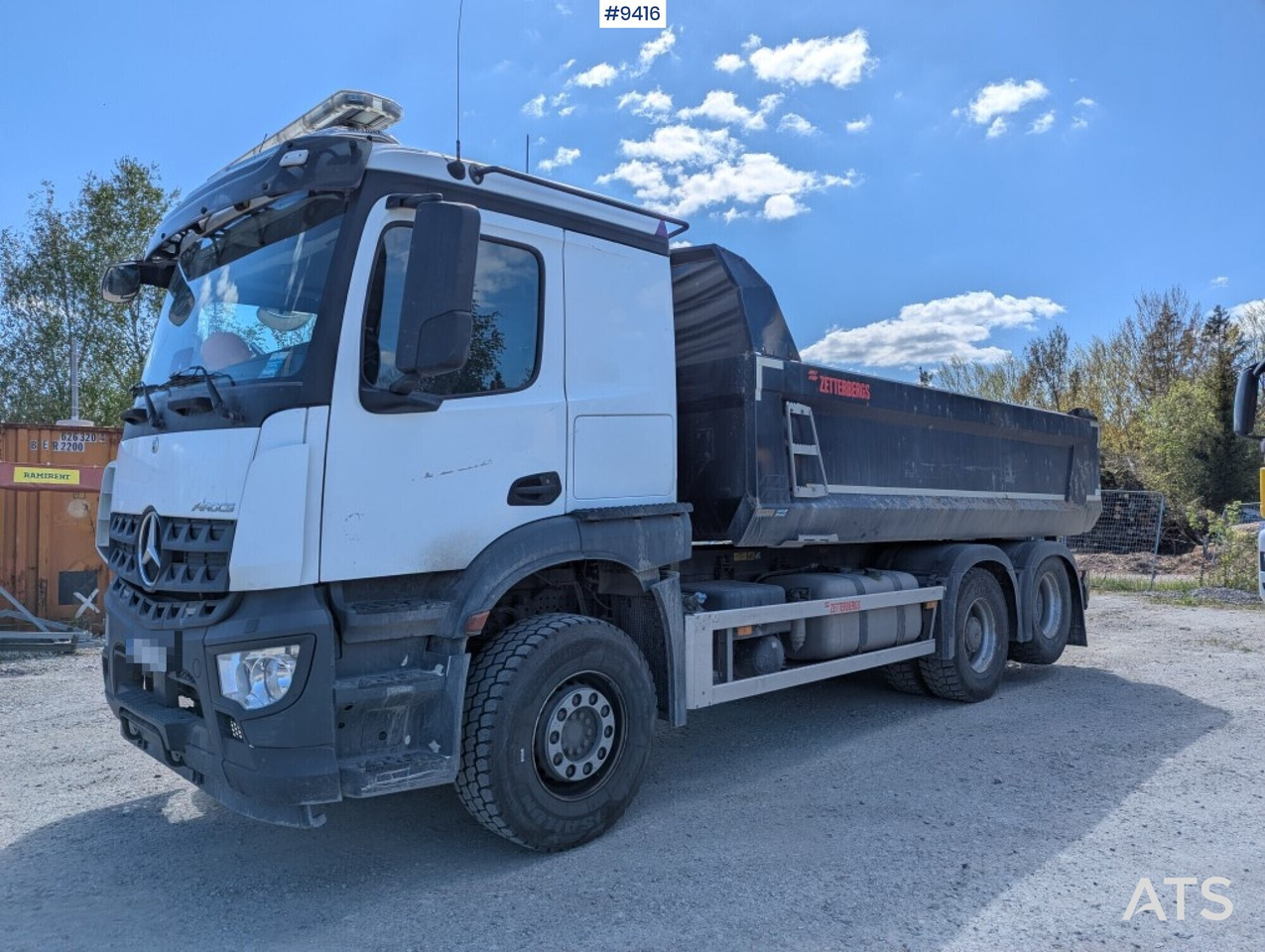 Tipper Truck Mercedes-Benz Arocs 6X2 - Самосвал: фото 1 Tipper Truck Mercedes-Benz Arocs 6X2 - Самосвал: фото 1
