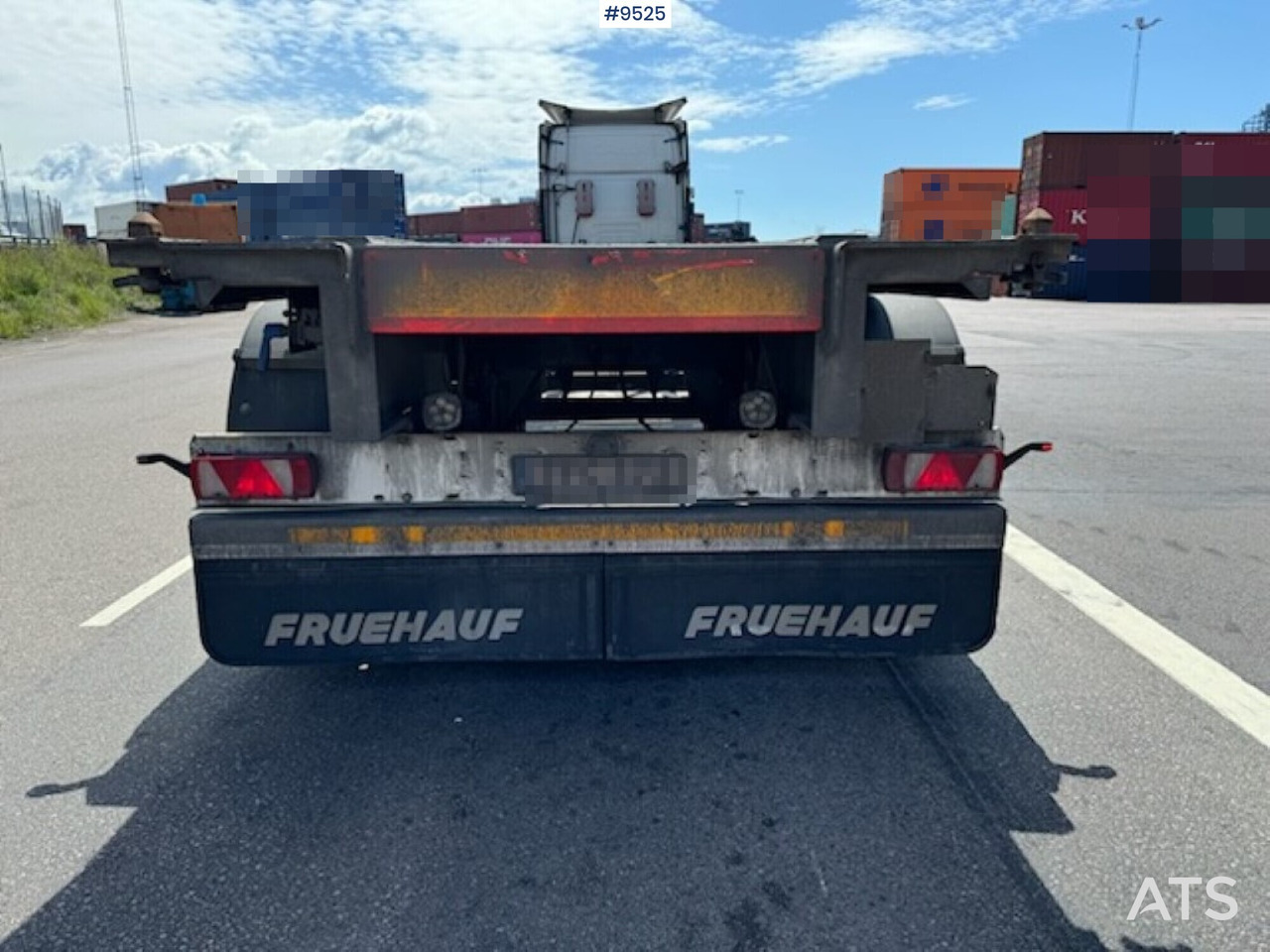 Trailer- FRUEHAUF - Полуприцеп-контейнеровоз/ Сменный кузов: фото 2 Trailer- FRUEHAUF - Полуприцеп-контейнеровоз/ Сменный кузов: фото 2