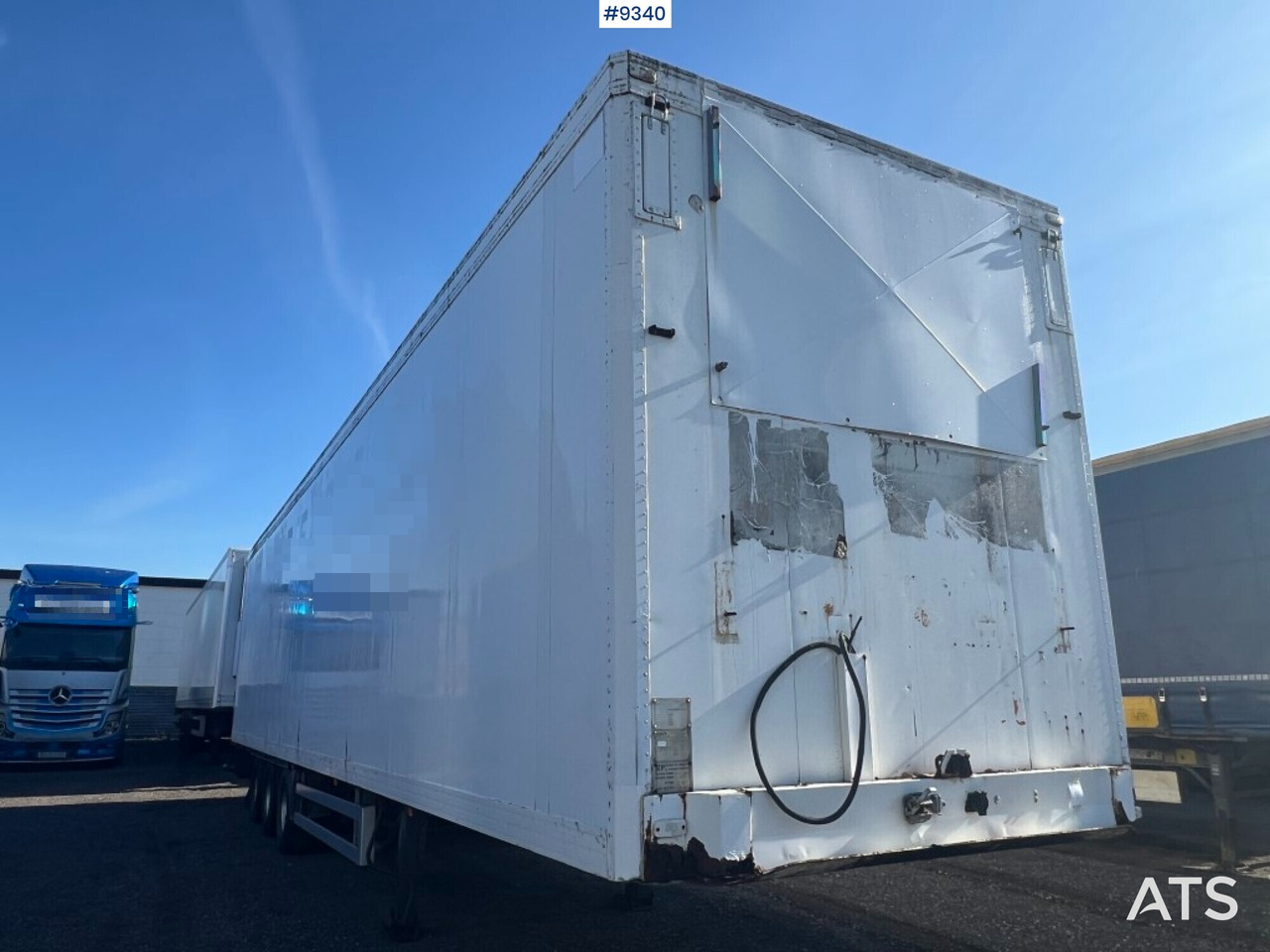 Trailer - SCHMITZ SKO 24 - Полуприцеп-фургон: фото 4 Trailer - SCHMITZ SKO 24 - Полуприцеп-фургон: фото 4