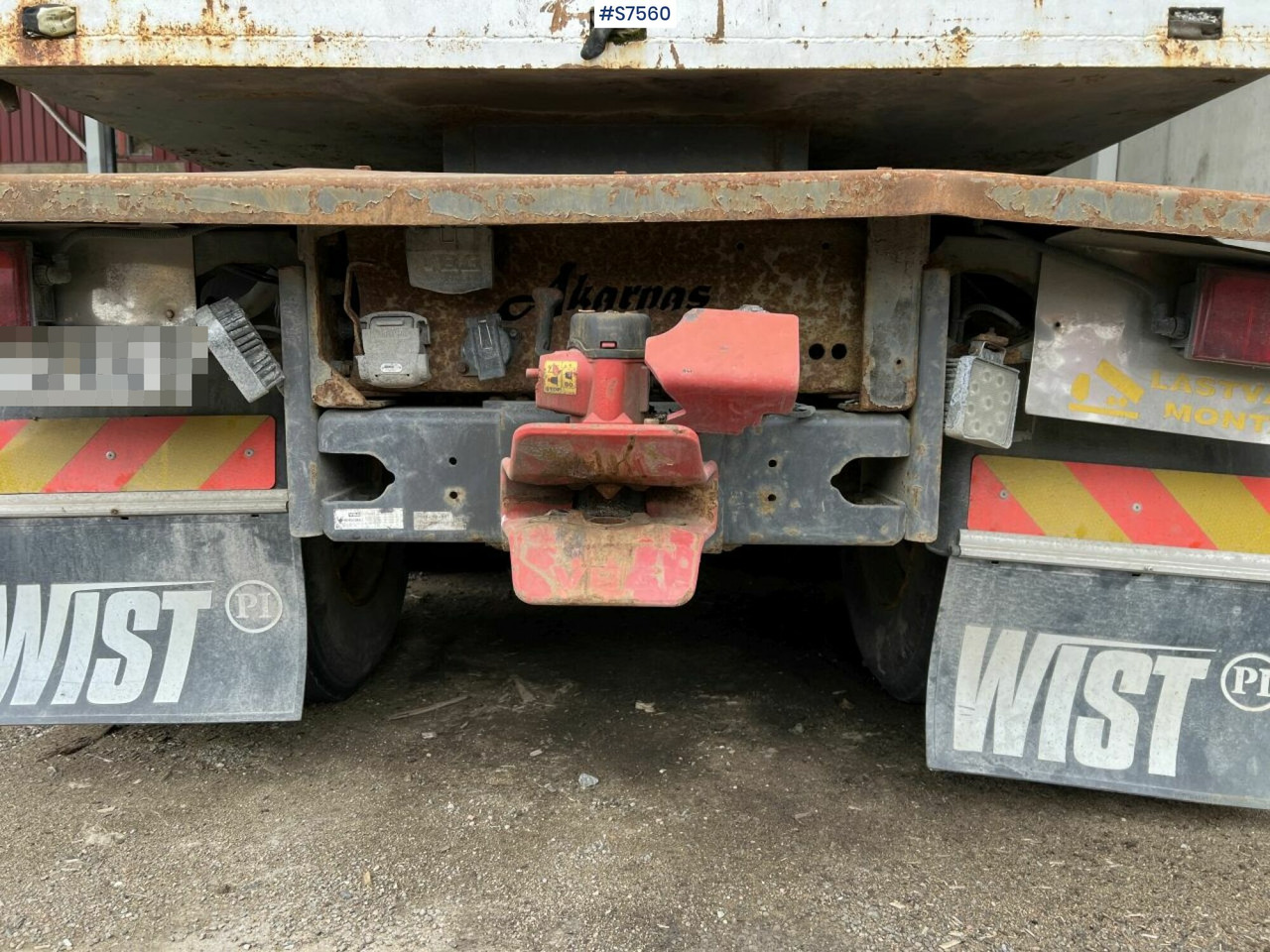 Тягач Tow Truck Volvo FH400 with Epsilon 110Z crane: фото 10