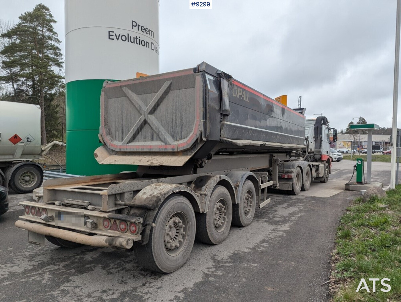 Tractor Unit Mercedes-Benz Arocs 3351 6x4 with tipper trailer - Тягач: фото 4 Tractor Unit Mercedes-Benz Arocs 3351 6x4 with tipper trailer - Тягач: фото 4