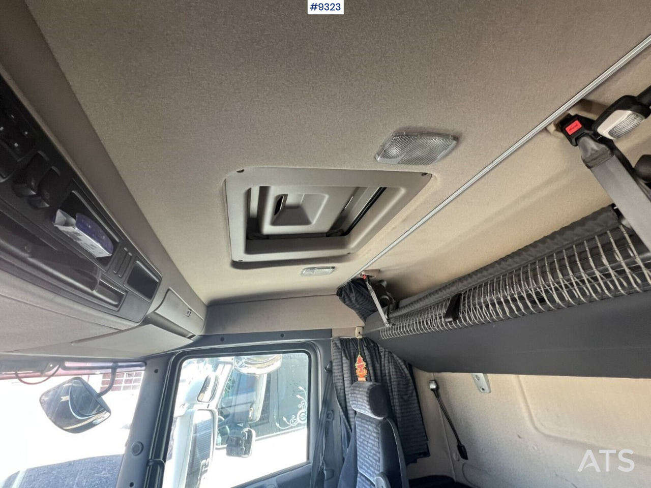 Тягач Tractor unit Scania R420 6x2: фото 17