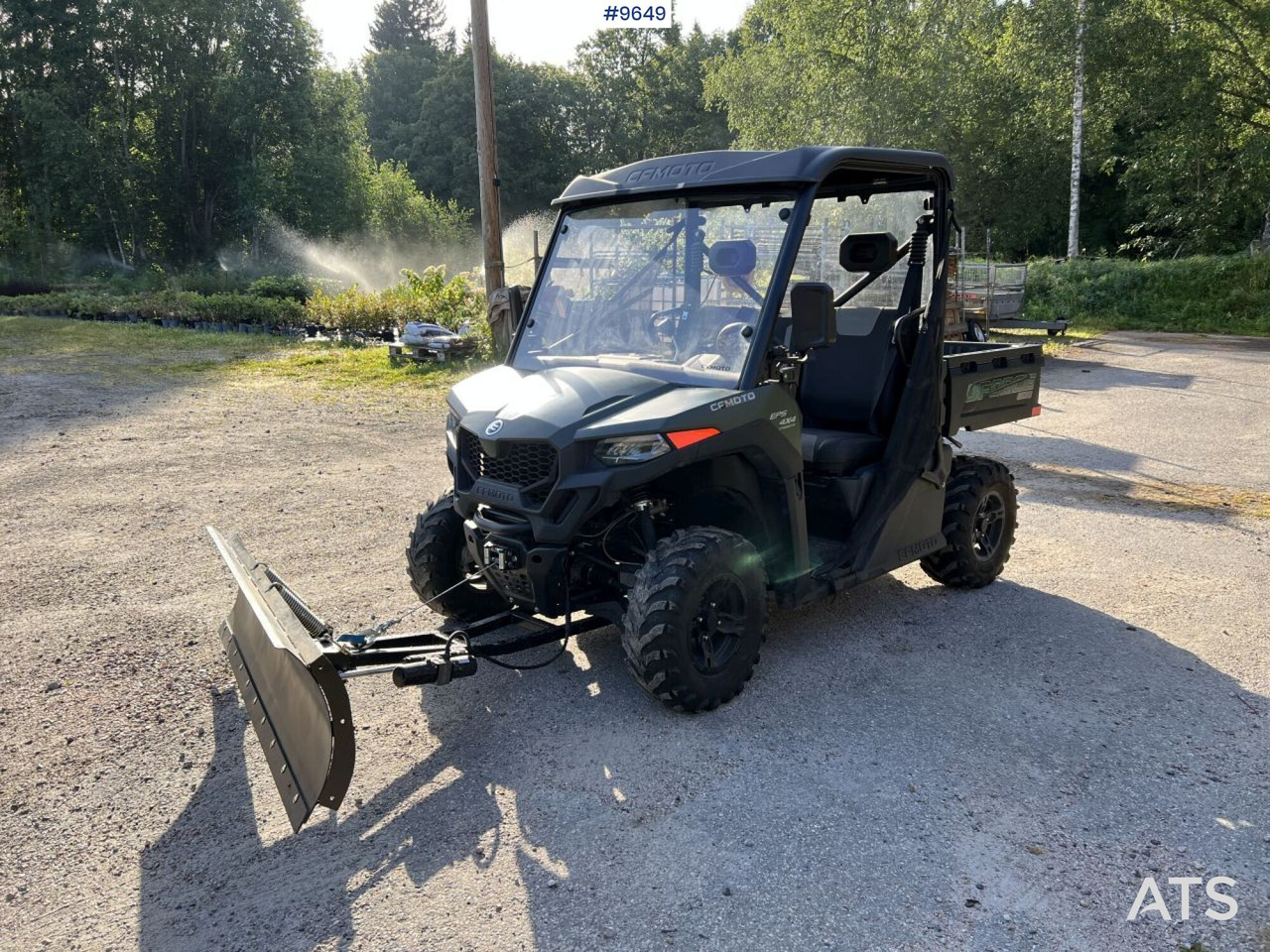 UTV CFMOTO UFORCE 600 - Квадроцикл: фото 2 UTV CFMOTO UFORCE 600 - Квадроцикл: фото 2