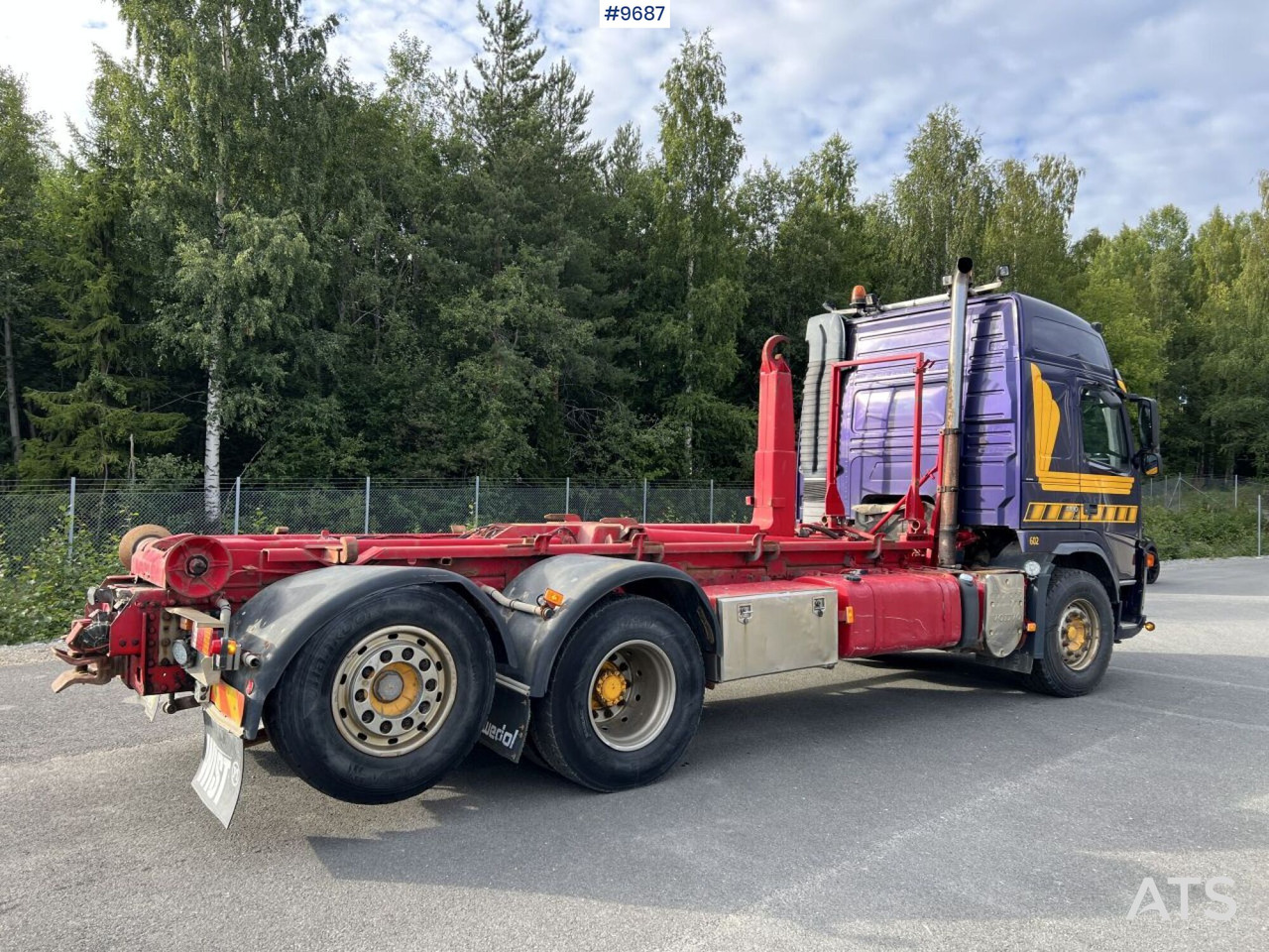 VOLVO FM-380 6*2 Truck with swap body (VIDEO) - Крюковой мультилифт: фото 3 VOLVO FM-380 6*2 Truck with swap body (VIDEO) - Крюковой мультилифт: фото 3