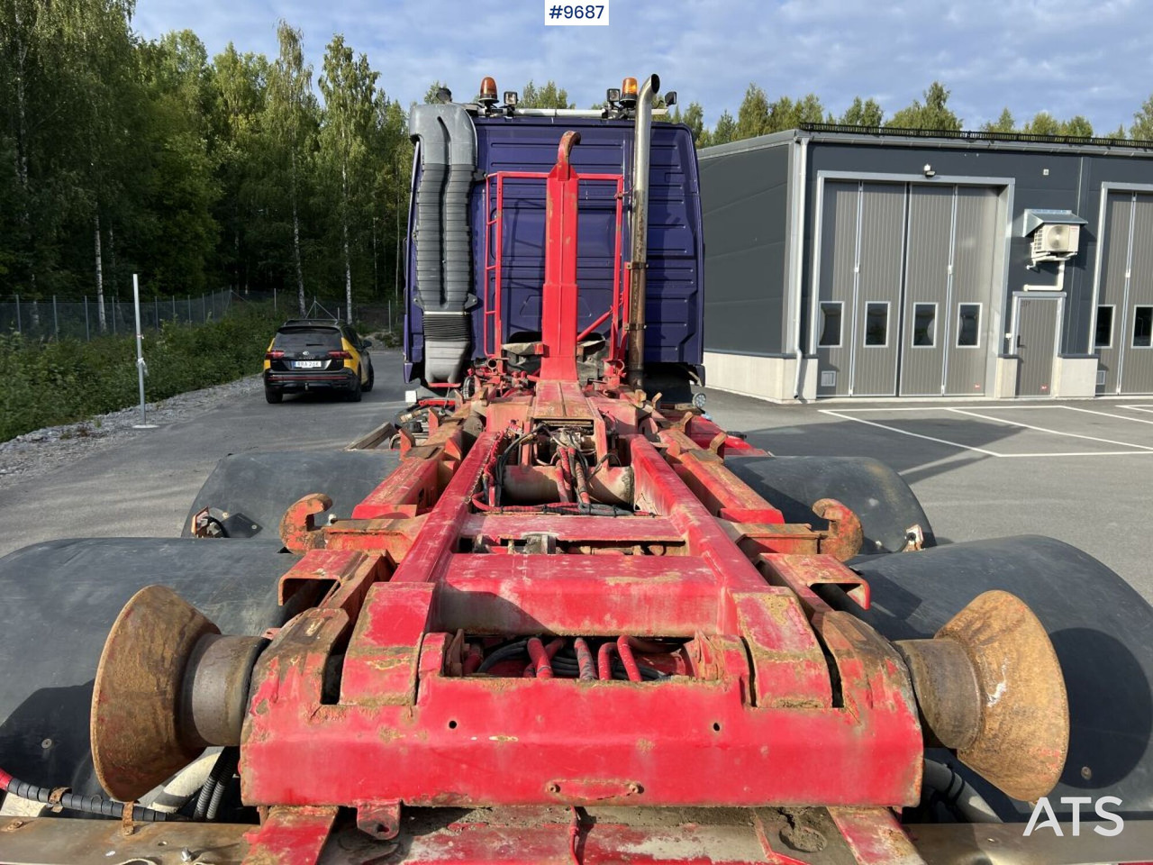 VOLVO FM-380 6*2 Truck with swap body (VIDEO) - Крюковой мультилифт: фото 5 VOLVO FM-380 6*2 Truck with swap body (VIDEO) - Крюковой мультилифт: фото 5