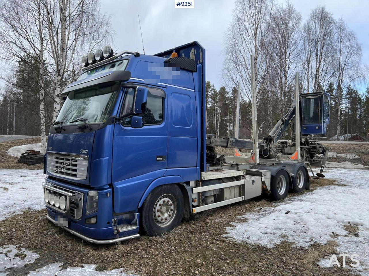 Volvo FH 16 6*4 Logging truck with crane - Лесовоз: фото 1 Volvo FH 16 6*4 Logging truck with crane - Лесовоз: фото 1
