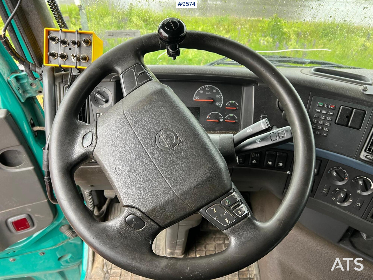 Volvo FH 520 6X4 Quick lock with flatbed в лизинг Volvo FH 520 6X4 Quick lock with flatbed: фото 13