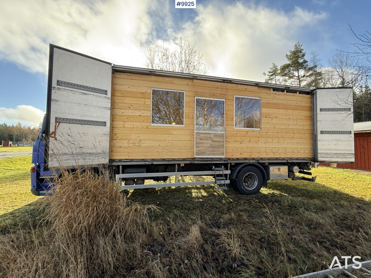 Volvo FM9 4X2 Recreational Vehicle (RV) - Грузовик с закрытым кузовом, Дом на колесах: фото 1 Volvo FM9 4X2 Recreational Vehicle (RV) - Грузовик с закрытым кузовом, Дом на колесах: фото 1