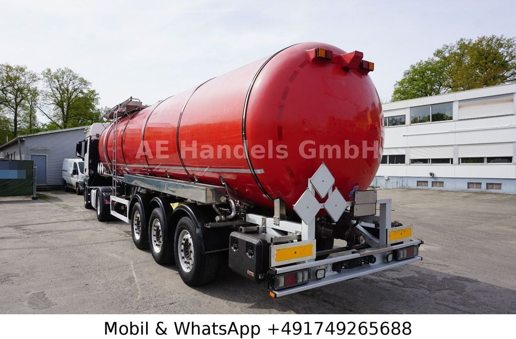Feldbinder TSA 32.3 Aluminium Bitumen*ADR/32.000Ltr./3-Axle - Полуприцеп-цистерна: фото 5 Feldbinder TSA 32.3 Aluminium Bitumen*ADR/32.000Ltr./3-Axle - Полуприцеп-цистерна: фото 5