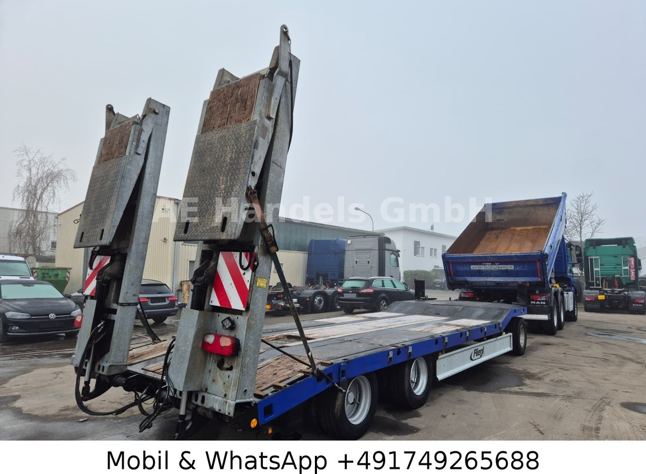 Fliegl DTS 300 Drehschemel Tieflader*Hydraulische Rampe - Низкорамный прицеп: фото 4 Fliegl DTS 300 Drehschemel Tieflader*Hydraulische Rampe - Низкорамный прицеп: фото 4