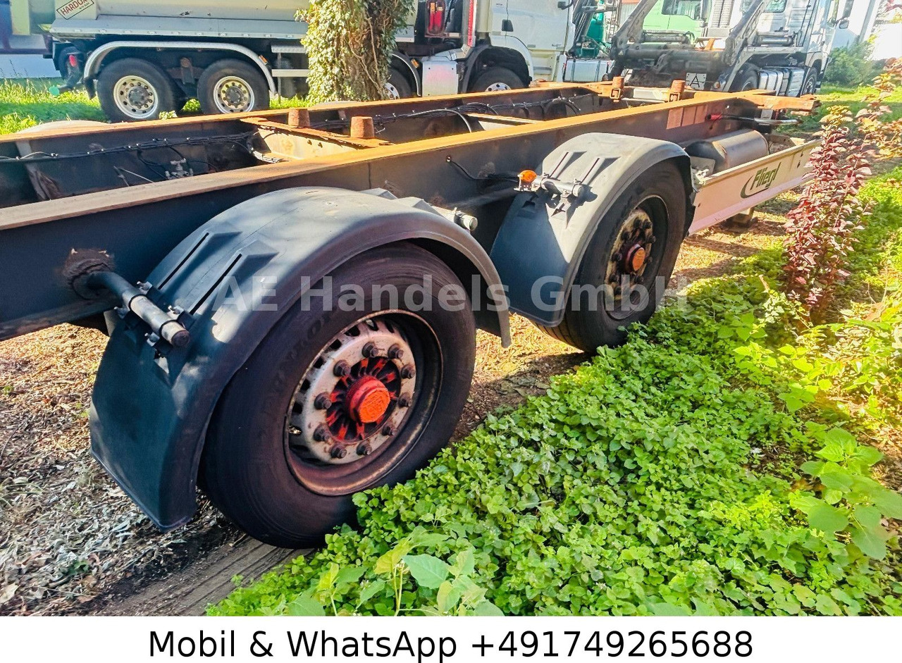 Fliegl TWP 180 Tandem Tiefgekoppelt *BWP/Scheibenbremse - Шасси прицеп: фото 4 Fliegl TWP 180 Tandem Tiefgekoppelt *BWP/Scheibenbremse - Шасси прицеп: фото 4