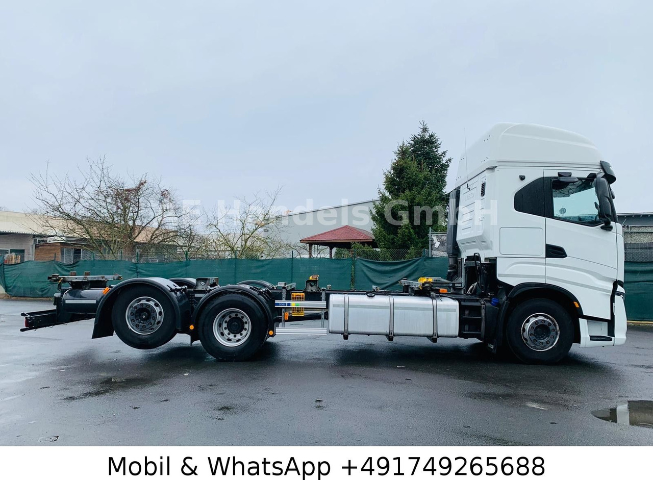 Iveco S-WAY 510 AS LL 6x2 BDF *Retarder/2xTank/AHK/ACC - Грузовик-контейнеровоз/ Сменный кузов: фото 2 Iveco S-WAY 510 AS LL 6x2 BDF *Retarder/2xTank/AHK/ACC - Грузовик-контейнеровоз/ Сменный кузов: фото 2