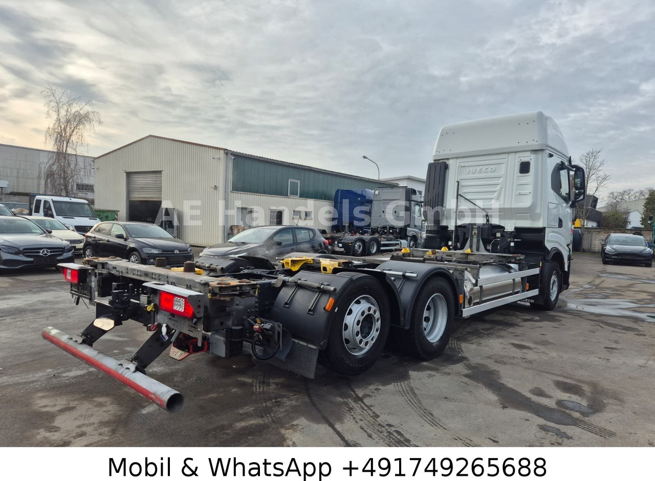Iveco S-Way 460 AS BDF LNG *Retarder/Lenk+Lift/Multi - Грузовик-контейнеровоз/ Сменный кузов: фото 3 Iveco S-Way 460 AS BDF LNG *Retarder/Lenk+Lift/Multi - Грузовик-контейнеровоз/ Сменный кузов: фото 3