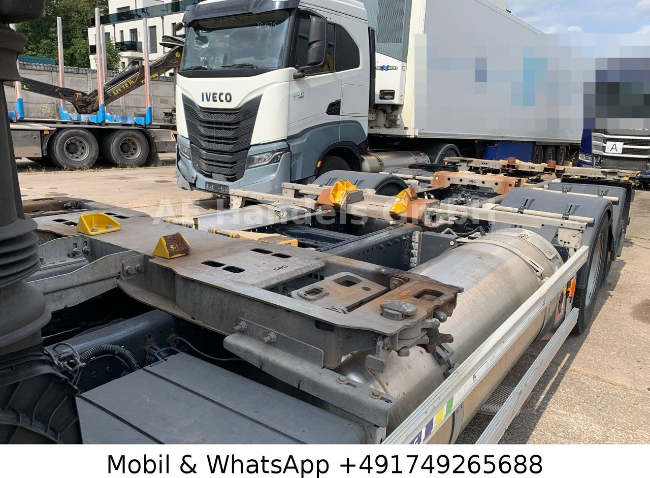 Iveco S-Way 460 LNG BDF 6x2 *Retarder/Lenk+Lift/AHK - Грузовик-контейнеровоз/ Сменный кузов: фото 5 Iveco S-Way 460 LNG BDF 6x2 *Retarder/Lenk+Lift/AHK - Грузовик-контейнеровоз/ Сменный кузов: фото 5