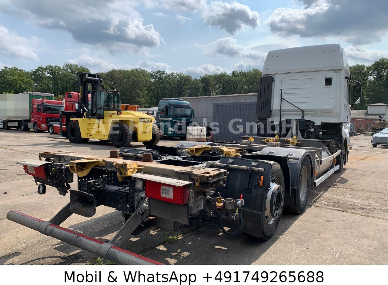 Iveco S-Way 460 LNG BDF 6x2 *Retarder/Lenk+Lift/AHK - Грузовик-контейнеровоз/ Сменный кузов: фото 3 Iveco S-Way 460 LNG BDF 6x2 *Retarder/Lenk+Lift/AHK - Грузовик-контейнеровоз/ Сменный кузов: фото 3