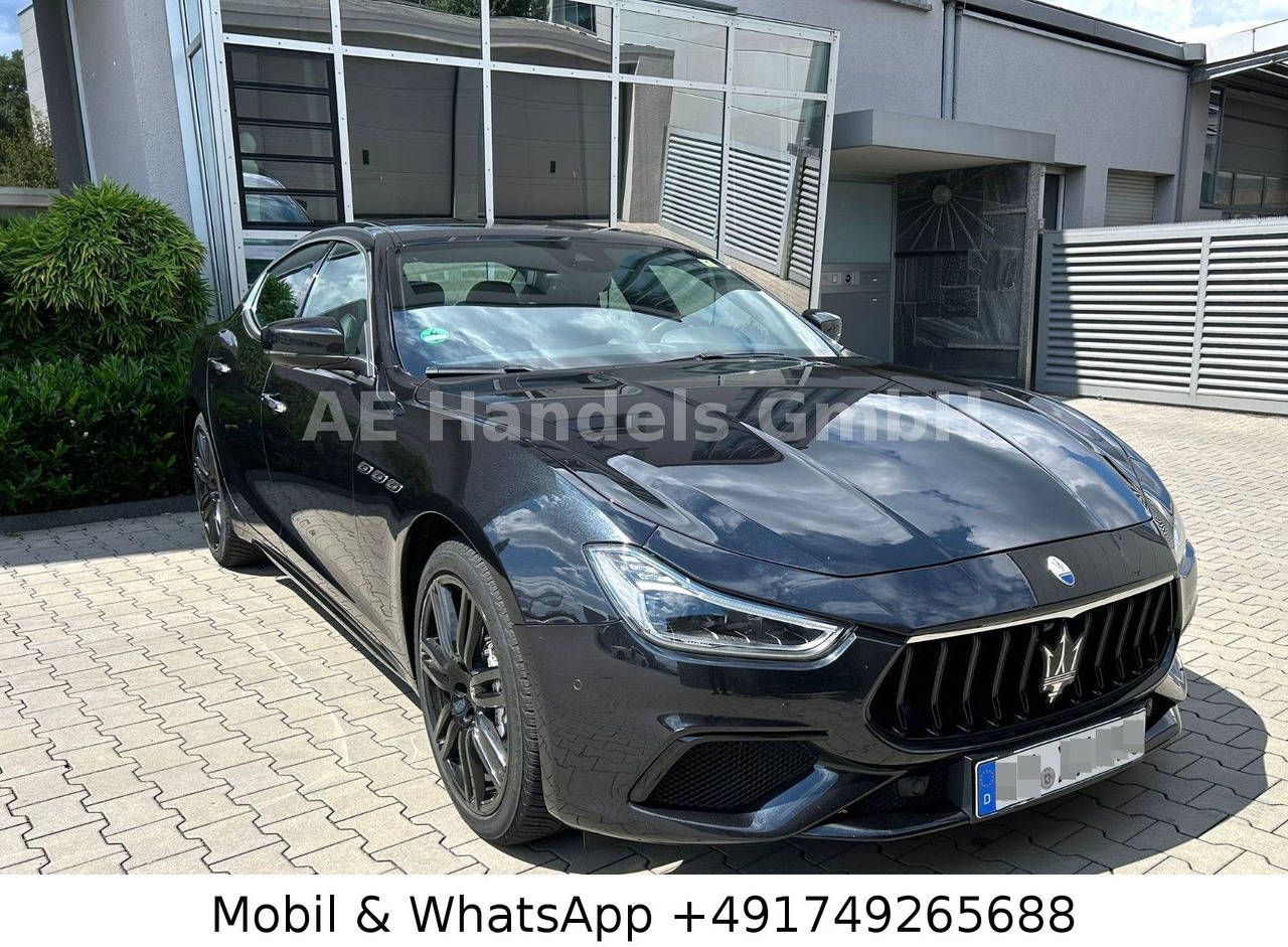 Maserati Ghibli Modena *Voll/GermanCar/Harman-Kardon - Седан: фото 2 Maserati Ghibli Modena *Voll/GermanCar/Harman-Kardon - Седан: фото 2
